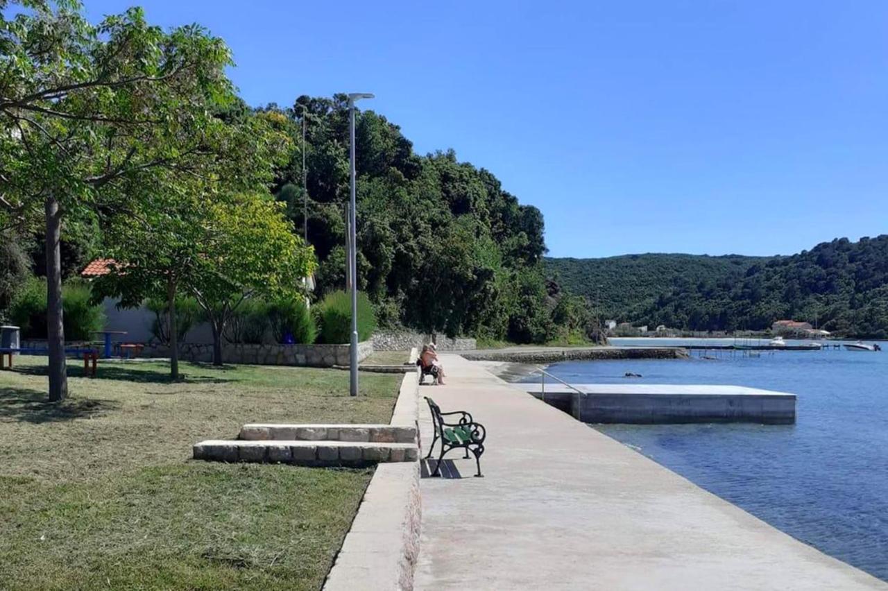 Apartments By The Sea Kampor, Rab - 4986 Exterior foto